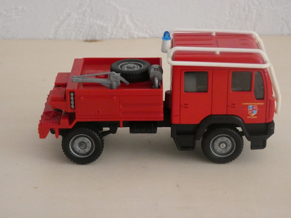 P31 SOLIDO 1/60 POMPIERS DU GARD  MAN CCFM FEUX DE FORETS + BOITE - Photo 3/4
