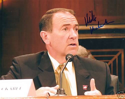 MIKE HUCKABEE SIGNED 8" x 10" Photo w/ PROOF Fox News - Picture 1 of 2