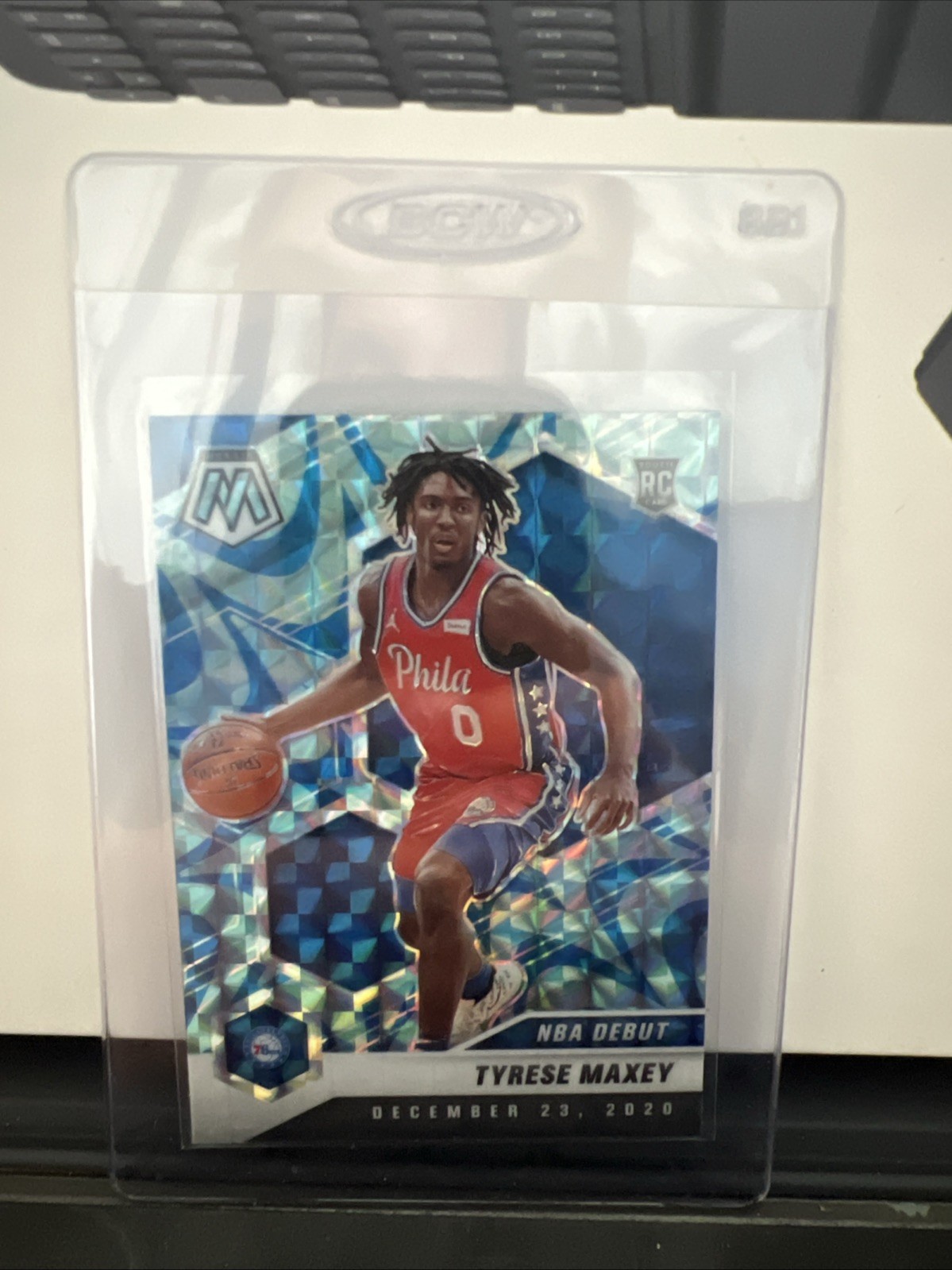 Mosaic 2020-21 Tyrese Maxey Rookie NBA Debut Blue Reactive Prizm 263 RC 76ers