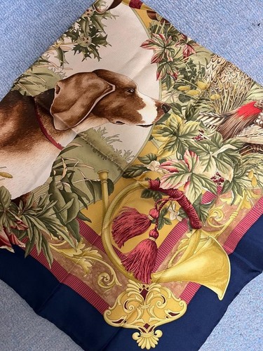 Salvatore Ferragamo Silk Scarf 90cm 35" Animal Bird Dog - Picture 6 of 10