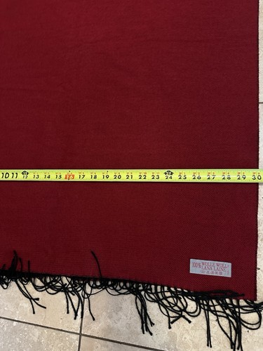 Mantón Lana Laine 100% Lana Hecho en Italia Rojo y Negro Envoltura Reversible con Flecos - Imagen 10 de 12