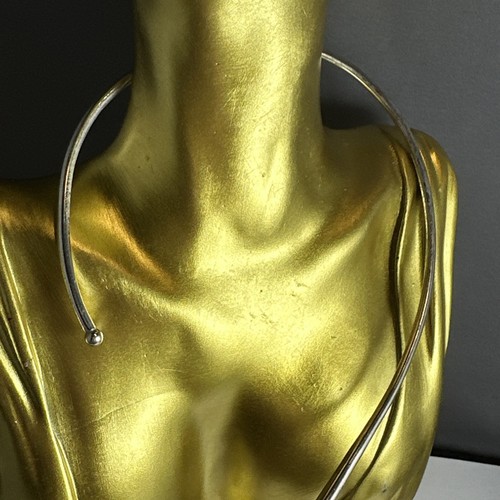Amazing Silvertone artisan made amber necklace - Picture 6 of 9
