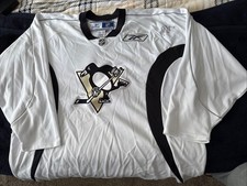 Reebok CCM Pittsburgh Penguins signed jersey Signed By Pascal Dupois  XXL Read.