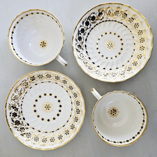 Antique Royal Worcester 18th Century Cobalt & Gold Tea Cups Pair - Picture 3 of 6