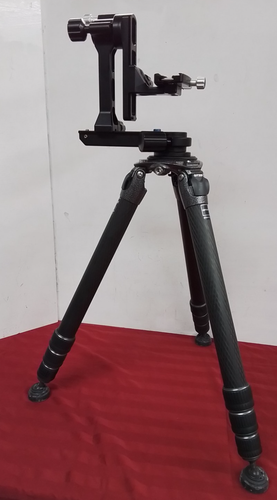 Gitzo GT5543LS Carbon Fiber Tripod w/ Kirk Photo Model No. G1 Gimbal Head - Picture 1 of 13