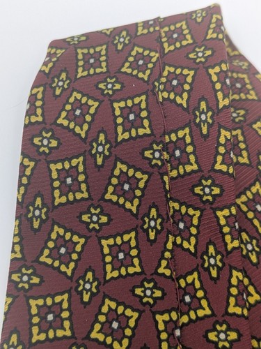 Christian Dior Designer Red/Black/Yellow Tie Made in USA 100% Silk 55.5" x 3.25" - Picture 7 of 21