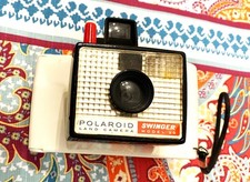 Vintage 1960s Polaroid Swinger Model 20 Instant Film Land Camera