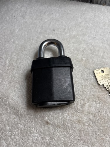 Candado Medeco Serie 54-7 Aleación Boro Alta Seguridad Con Llave - Imagen 5 de 10