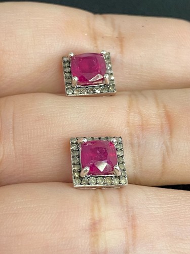 NATURAL RUBY 6 MM NATURAL DIAMOND STERLING SILVER 925 EARRING - 第 4/5 張圖片
