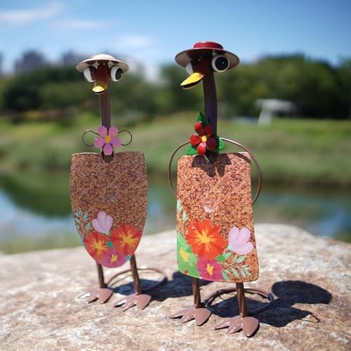 Duck Metal Yard Art - Duck Couple Garden Decor, Shovel Ornaments Outdoor - Picture 2 of 7