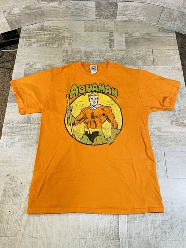 DC Comics Retro Aquaman T Shirt Adult Medium Orange Tee Superhero DCU - Picture 1 of 6