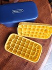 silicone ice cube tray with lid