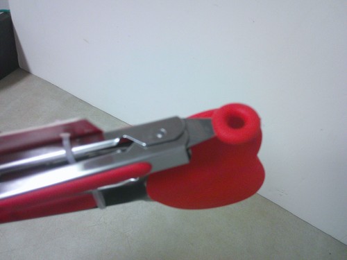 Red Heart Shaped Measuring Cups Spoons Tongs Spatulas Mother's Day Valentines - Picture 6 of 6