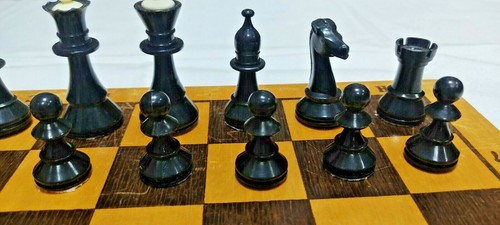 Chess USSR Vintage Soviet carbolite plastic 1970x wooden box - Picture 6 of 12