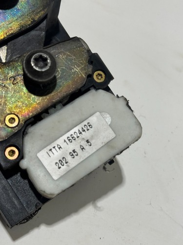 1994-1998 GMC JIMMY FRONT RIGHT DOOR LOCK ACTUATOR LINKAGE ASSEMBLY - Picture 9 of 9