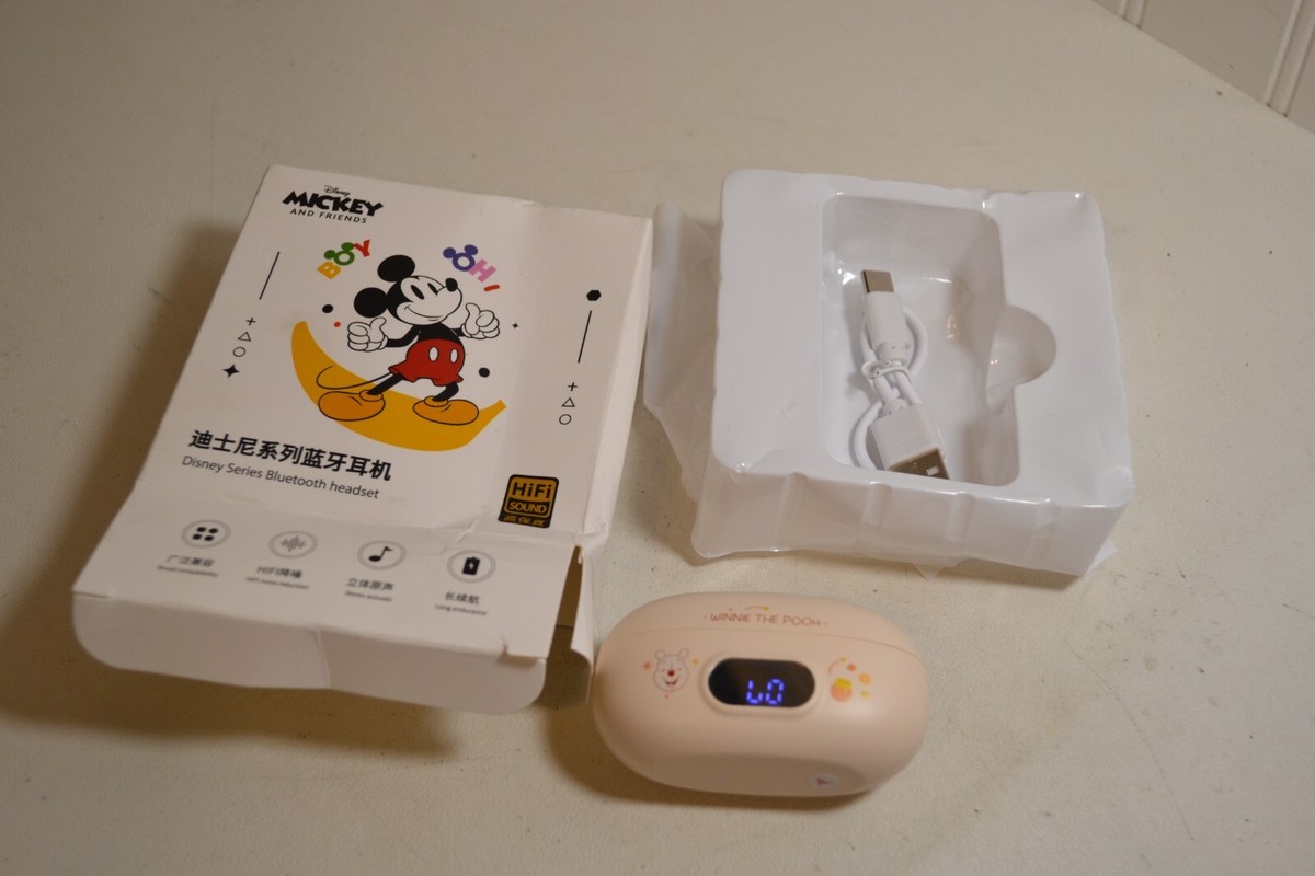 GENUINE Disney Winnie the Pooh Earbuds with Charging Cable | eBay