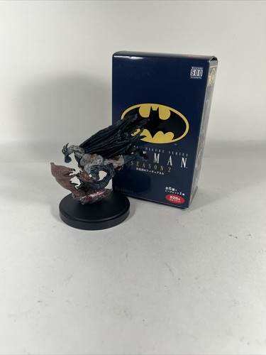 Kotobukiya One Coin Figure Series Batman Season 2 BATMAN vs MAN-BAT - Picture 1 of 16