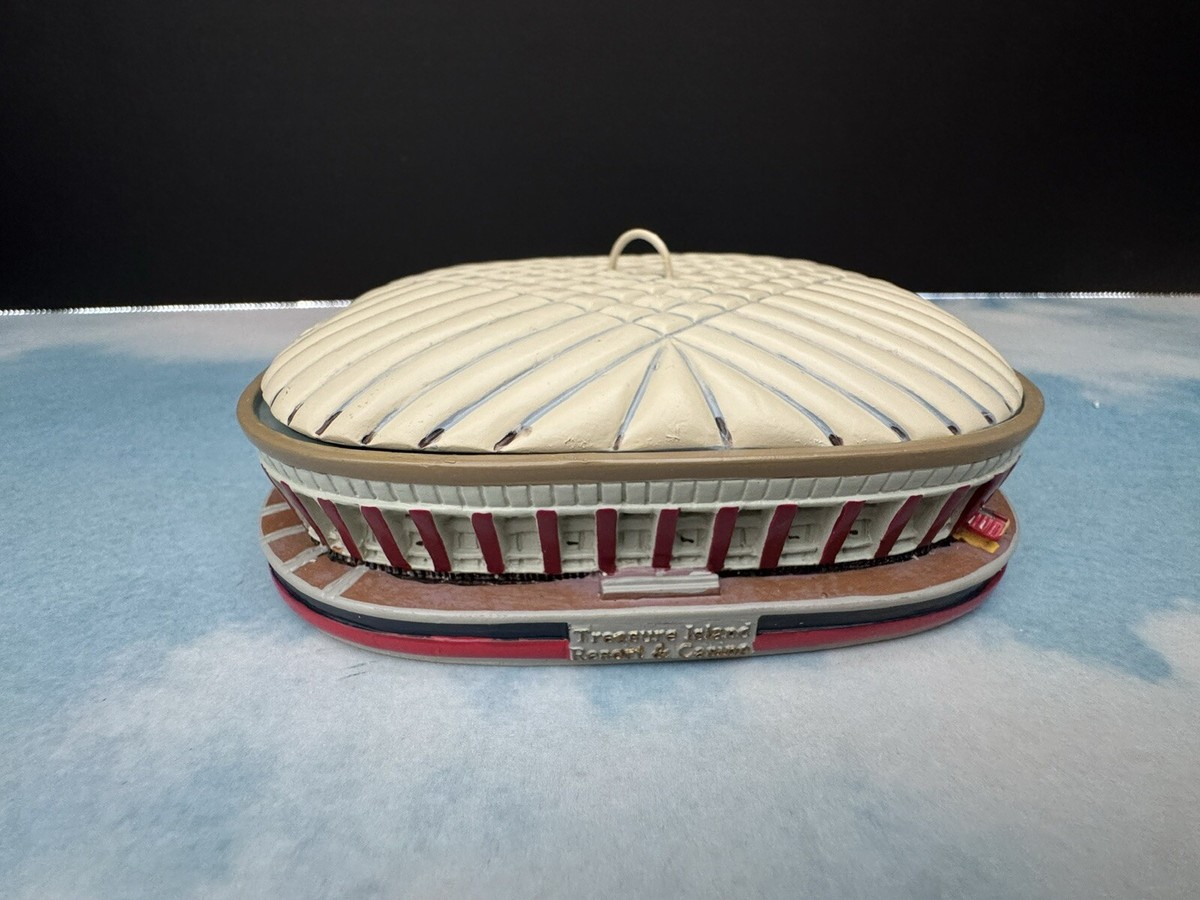 新品⭐︎【初回限定】Mr.Children DOME&STADIUM TO… Minnesota Twins MLB 2009 HHH Metrodome Mini Stadium Replica
