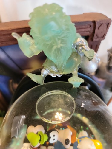 RARE HAUNTED MANSION LARGE SNOWGLOBE NIB - Picture 6 of 8