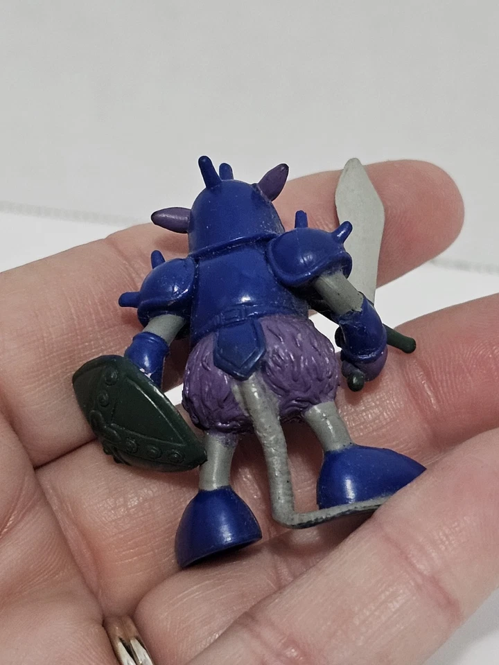 Yu-Gi-Oh! - Minifigura Beaver Warrior Tile Kazuki Takahashi Mattel BQ Foto 3 de 4