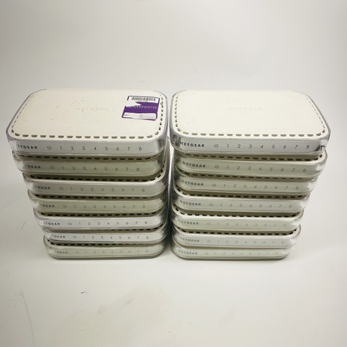 Netgear FS608 v3 Switch Job Lot 8 Port 10/100 Mbps Clearance Business Ethernet - Picture 2 of 8