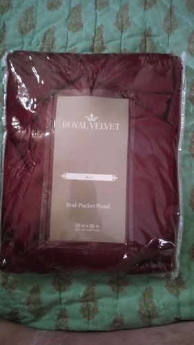 JCP Royal Velvet Ally Rod pocket panel curtain panel 50"x 95" NIP Palmetto Red