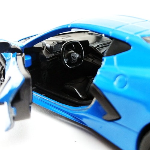 Corvette 2021 modelo fundido a presión coche de juguete escala 1:36 colección coleccionable - Imagen 10 de 60