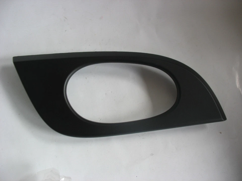 Nuevo NOS GMC GM OEM 02-09 Envoy Interior Puerta Trasera Manija Bisel Izquierdo 25809853 Foto 2 de 2