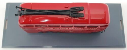 Corgi 1/76 Scale OM43708 - Sunbeam S7 3 Axle Trolley Bus South Lanes - Picture 3 of 6
