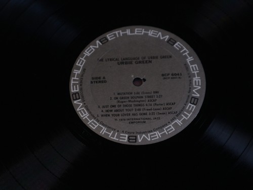 Urbie Green LYRICAL LANGUAGE OF - LP Betlehem BCP 6041 USA 1978 near mint - Picture 3 of 3
