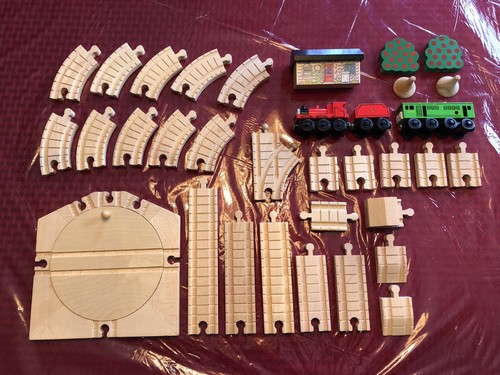 1999 Learning Curve Wood Railway Thomas Tank Motor James Goes Buzz Set - Imagen 6 de 9