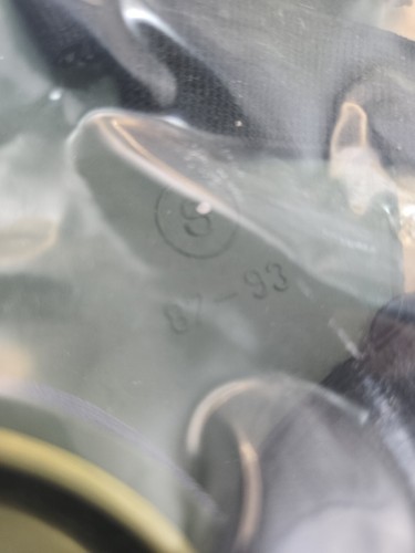 Jugoslawische Militär Gasmaske mit Filter und Tasche - Neu aus altem Lagerbestand - Bild 11 von 17