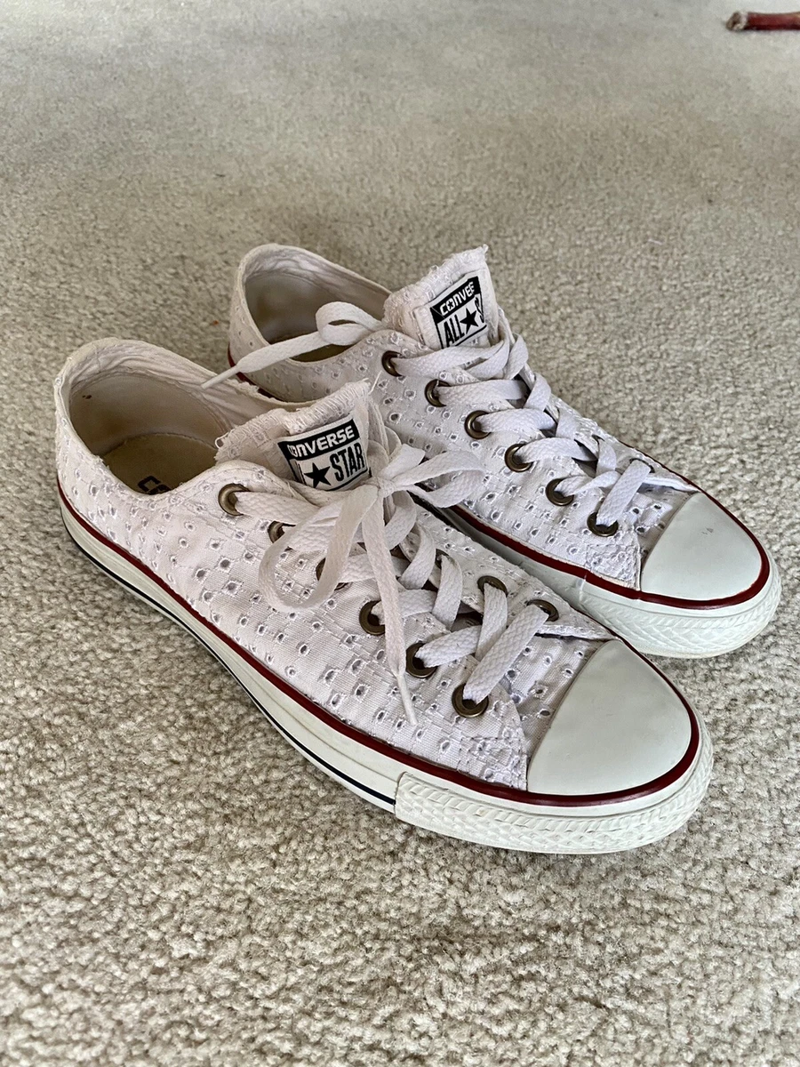 White sales eyelet converse