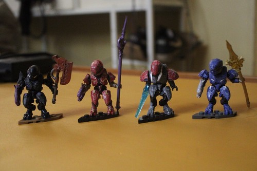 Mega Construx Halo Custom ASCETIC, COMMANDO, ASSAULT & PILOT Elite Minifigures - Picture 1 of 18
