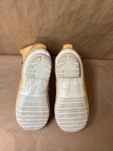 U.S. Military Surplus Extreme Cold Weather Mickey Mouse Boots- Size 10 N - Tan - Picture 15 of 24