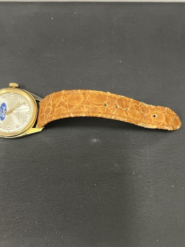 VINTAGE FORD GOLD PLATE MANUAL WIND WRISTWATCH ( 33MM )( TIMETONE, HONG KONG) - Picture 8 of 11