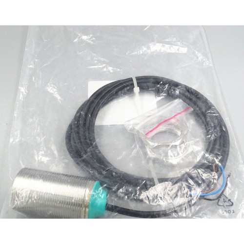 For Pepperl+Fuchs NBB15-30GM50-E2 New PROXIMITY SENSOR - Picture 1 of 5