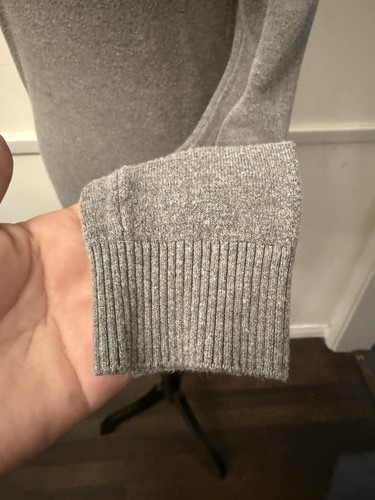 Vintage Y2K Abercrombie & Fitch V Neck Long Sleeve Gray Cashmere ASO Bella Swan - Picture 7 of 15