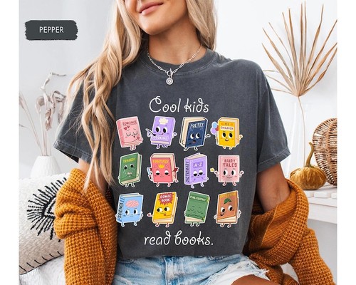 Teacher Shirts, Cool Kids Read Books Shirt, School Librarian Shirt, Teacher Appr - Picture 1 of 2