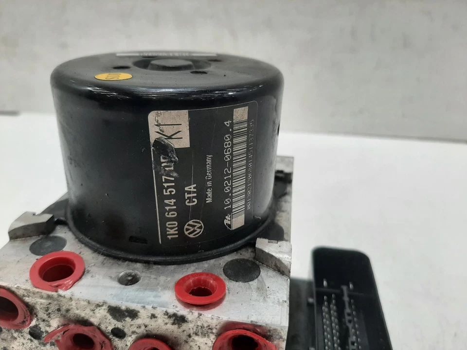 AUDI A3 TFSI S LINE MK2 2003-2013 ABS Brake Actuator Pump Module OEM 1K061517DD - Image 2 of 4