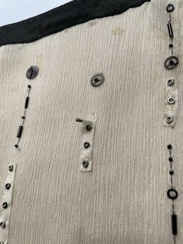 Prada Vintage Spring 2000 Beige Semi Sheer Silk Lip Embellished Skirt 40 Runway - Picture 17 of 23
