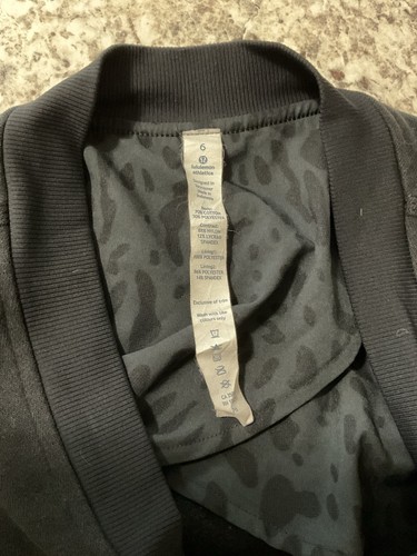Lululemon Departure Vest Women's Size 6 40x27” Black - Picture 4 of 14