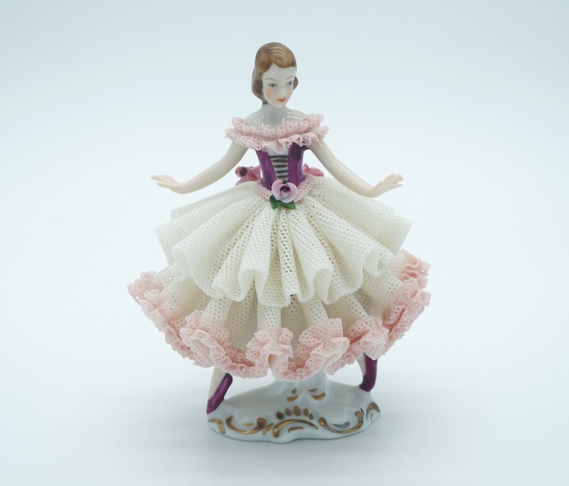 MintCondition German Porcelain Karl Klette Ballerina Figurine White Dresden Lace