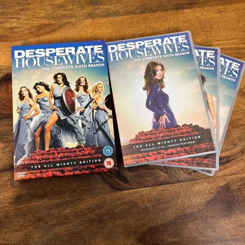 Desperate Housewives DVD Series 1-8 Teri Hatcher, 2012 Region 2 great condition - Picture 5 of 23