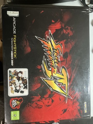 Street Fighter 4 Arcade Fight Stick Tournament Edition for Xbox 360 Mad Catz