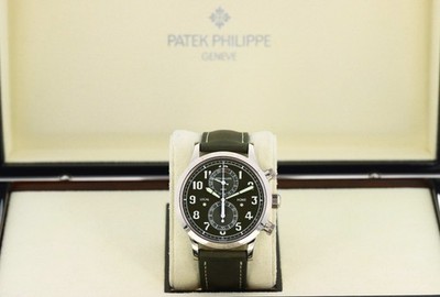 Patek Philippe 5924G-010 Pilot Travel Time Flyback Chrono Khaki Green White Gold