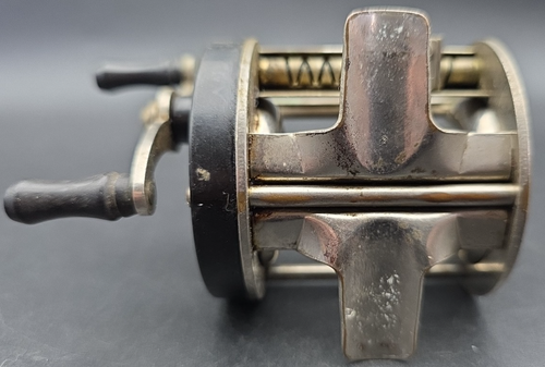 Vintage Baitcast Angelrolle Shakespeare ACME 1907 - Bild 5 von 7