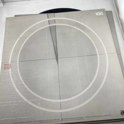 Foreigner: 4, NEAR MINT Vinyl and Sleeve. Excellent Inlay. - Picture 4 of 5