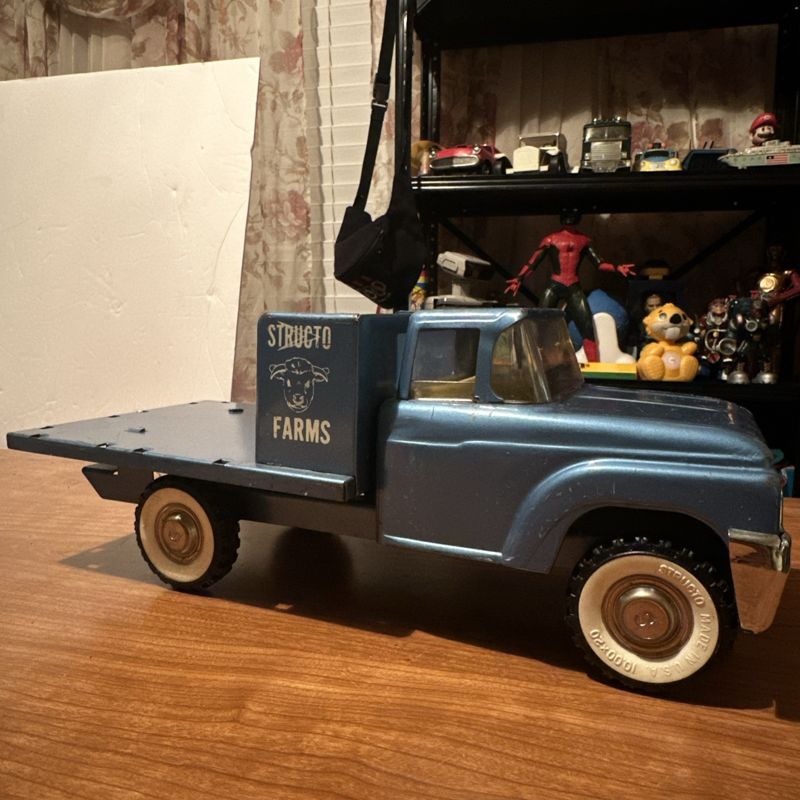 Picture 3 of 9