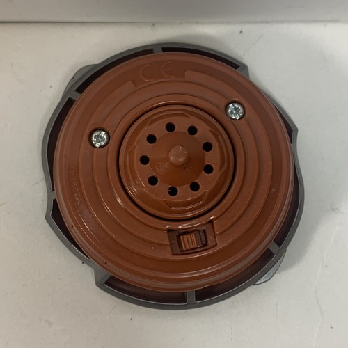 Electro Burn Fireblaze Beyblade Hasbro XTS - Alimenté par batterie (non inclus) - Photo 6/7